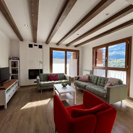 Bpirineos-cregueena Apartment